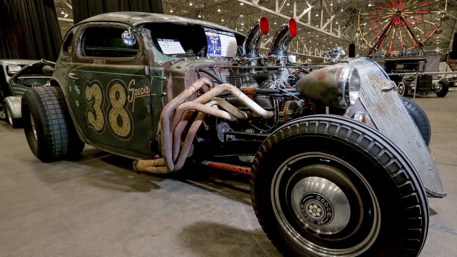 Summit Racing Equipment IX Piston Powered AutoRama IX Center